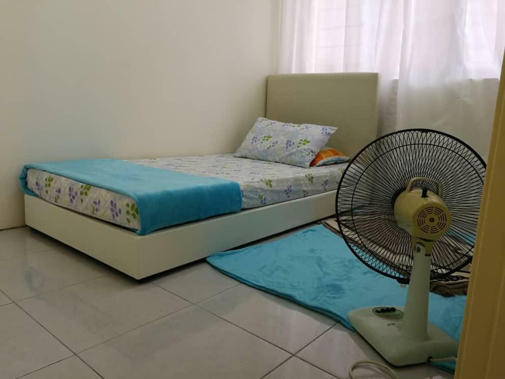 טנג'ונג מלים A1-04-03 Damiana Apartment מראה חיצוני תמונה