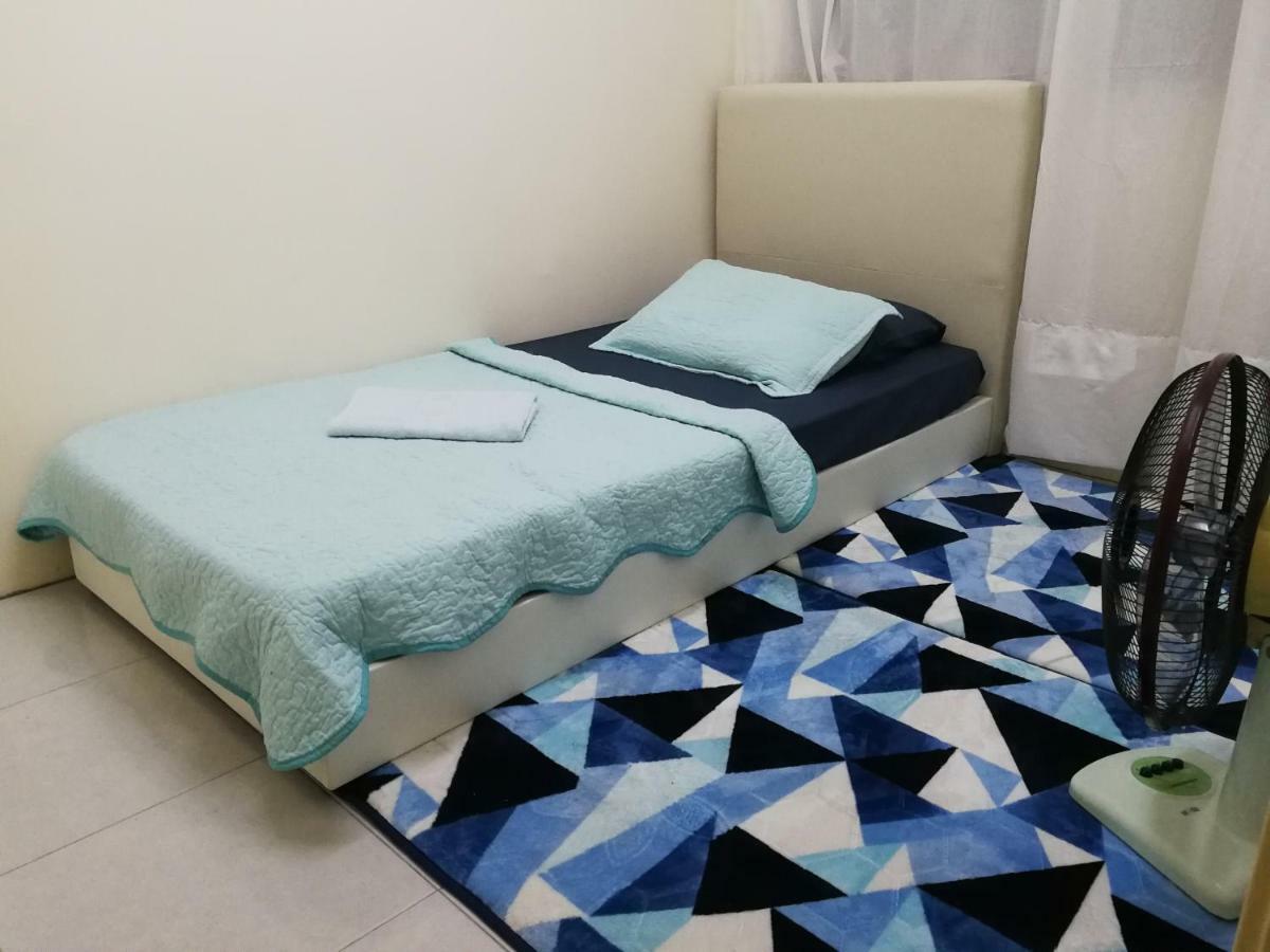 טנג'ונג מלים A1-04-03 Damiana Apartment מראה חיצוני תמונה